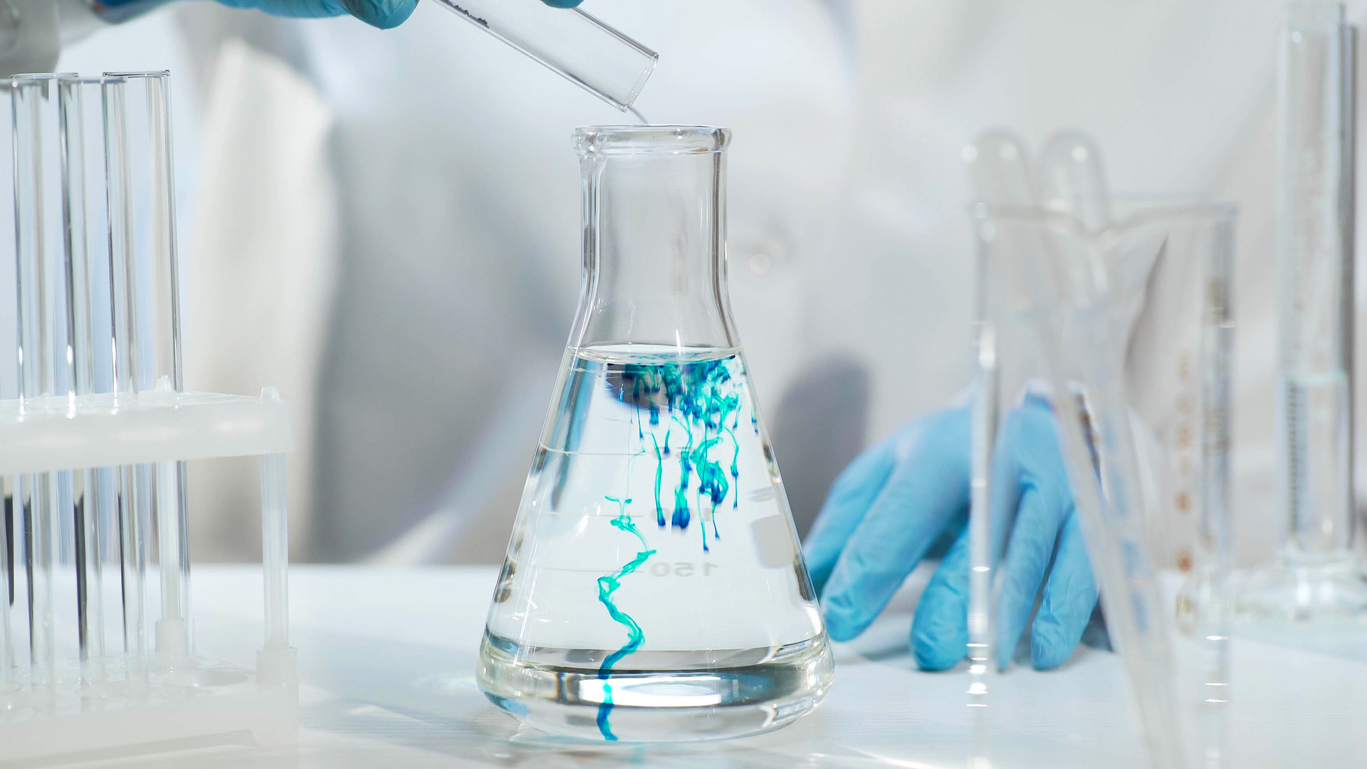 هر آنچه باید در مورد واکنش پذیری فلزات بدانید!