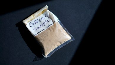 پودر کافئین چیست و مصرف زیاد آن چه عوارضی دارد؟
