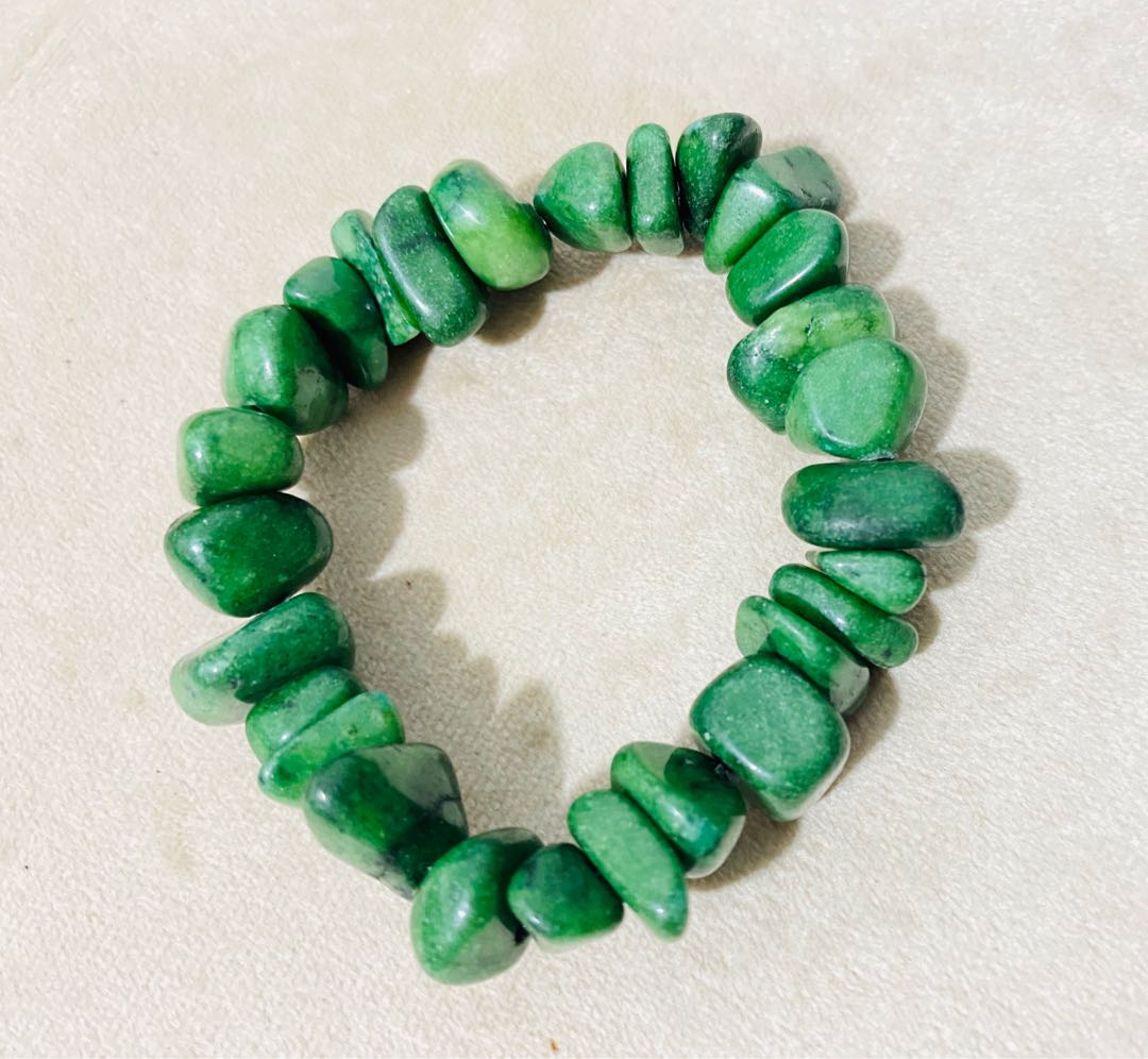 سنگ مالاکیت چیست و از خواص درمانی آن چه می دانید؟