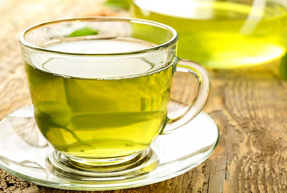عرق گشنیز چیست و چه کاربردی در درمان دارد ؟