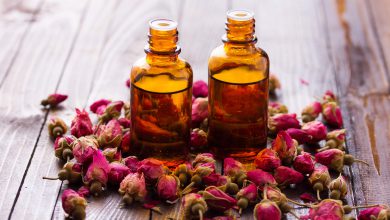 با خواص و فواید عالی روغن گل سرخ وکاربرد های آن آشنا شویم