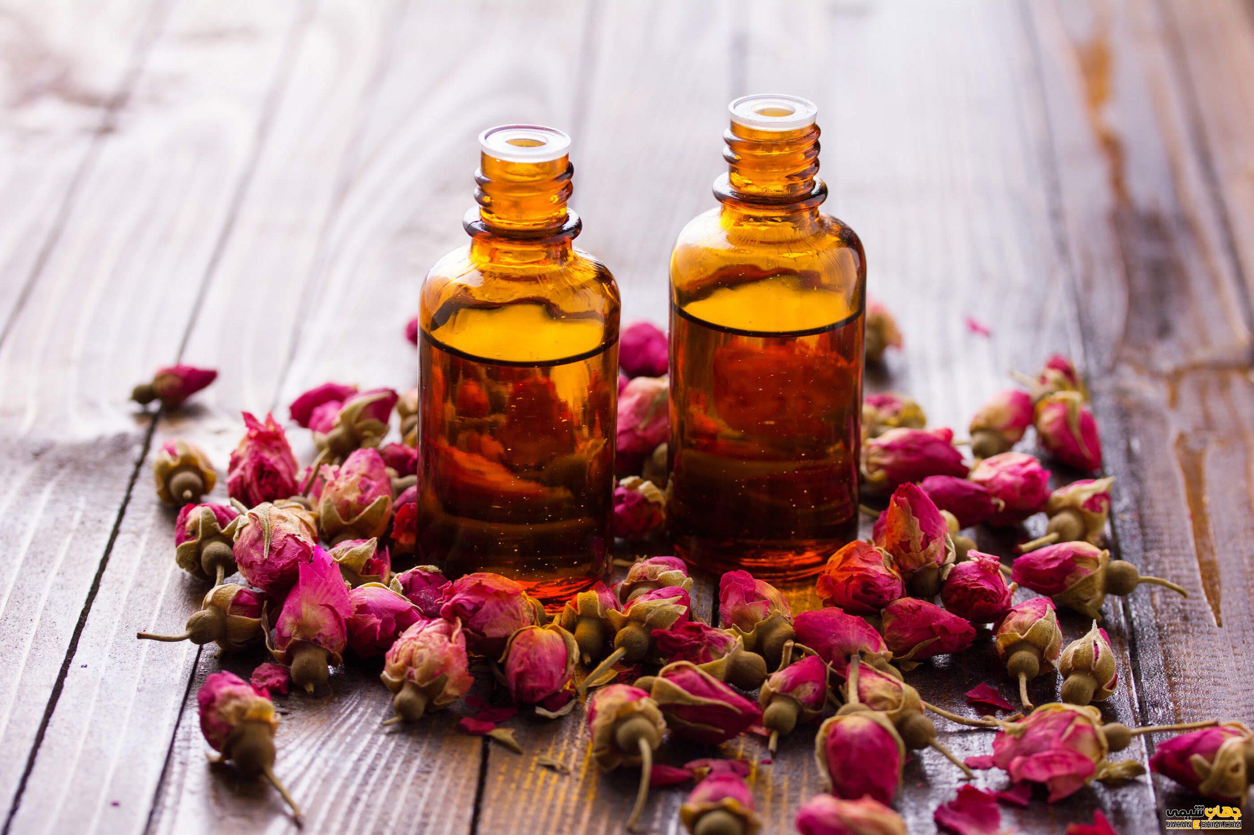 با خواص و فواید عالی روغن گل سرخ وکاربرد های آن آشنا شویم