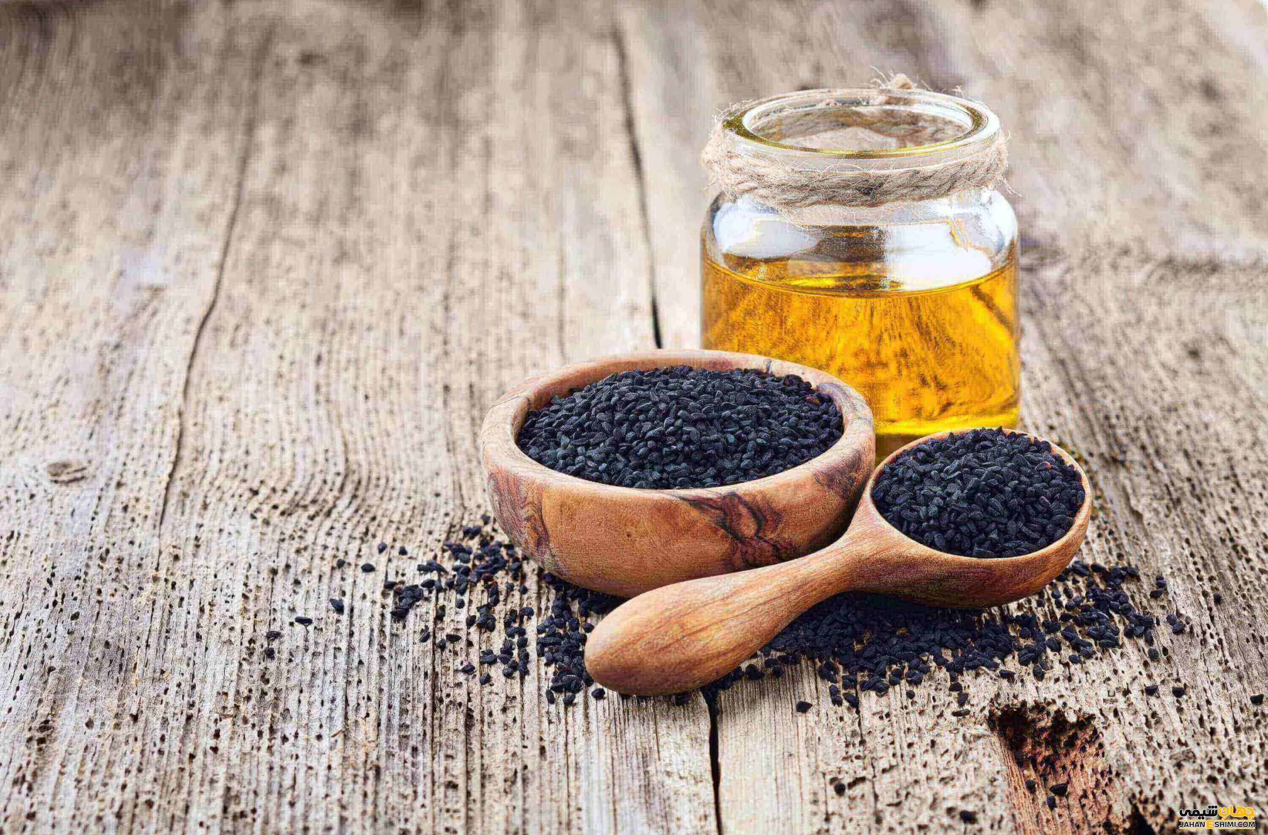 خواص و کاربرد روغن سیاهدانه در سلامتی بدن چیست ؟