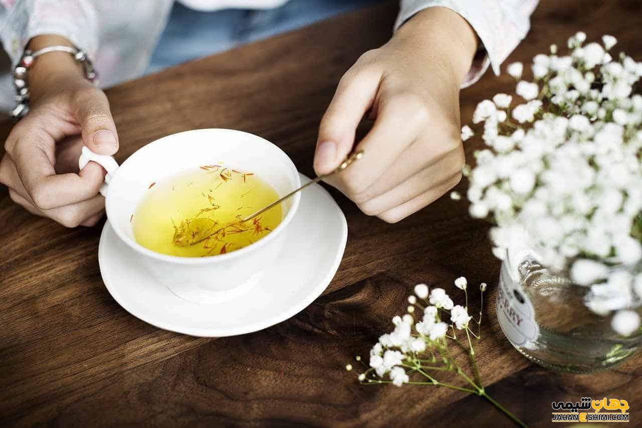فواید استفاده از دمنوش گیاهی مناسب دوران پریودی چیست؟