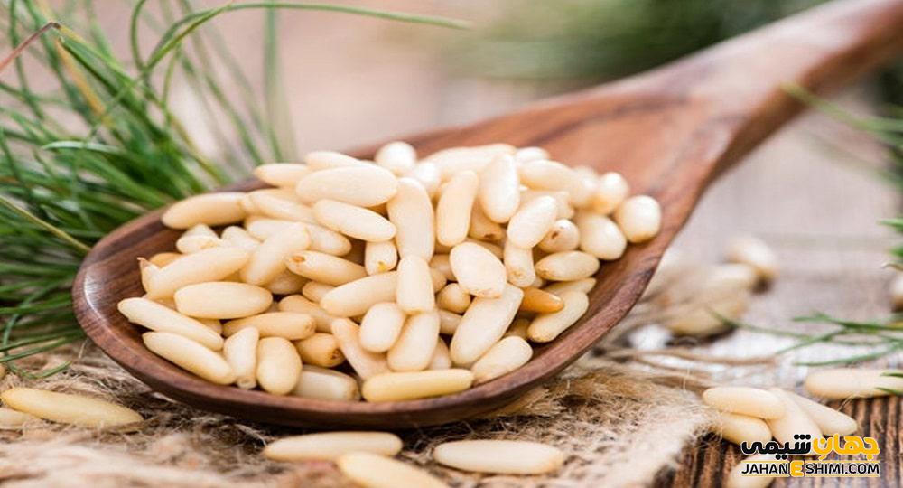 چلغوز چیست و چه خواصی دارد؟