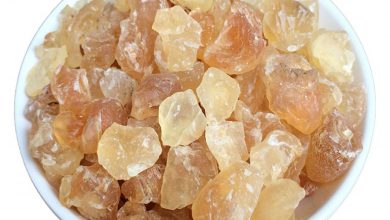 آشنایی با گیاه کتیرا: مزایا، کاربردها و عوارض آن