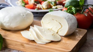 پنیر موزارلا