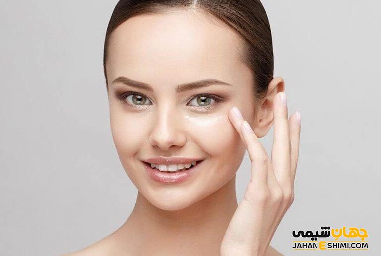 مزایا و معایب استفاده از کرم رفع تیرگی دور چشم