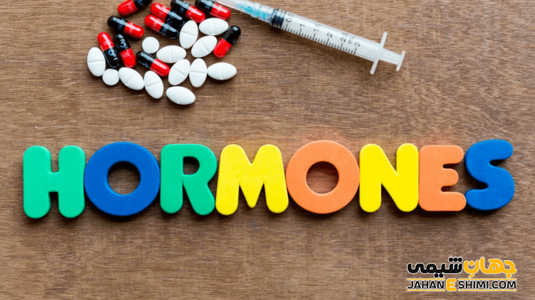 هورمون استروژن و پروژسترون چیست؟ هر آنچه باید در مورد آنها بدانید