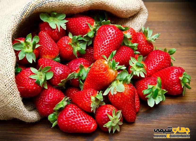 اسانس توت فرنگی چیست و چه کاربرد هایی دارد؟