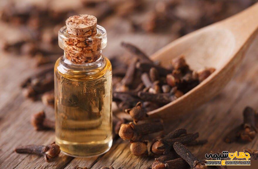 اسانس میخک چیست؟ خواص و کاربرد های آن کدام است؟