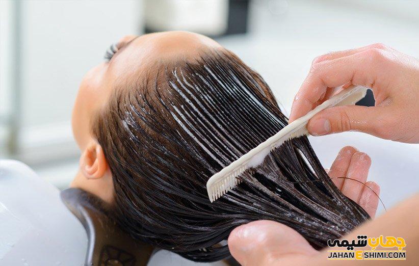تفاوت نرم کننده و ماسک مو چیست؟ کدام یک بهتر است؟ | نحوه مصرف و فواید هر کدام