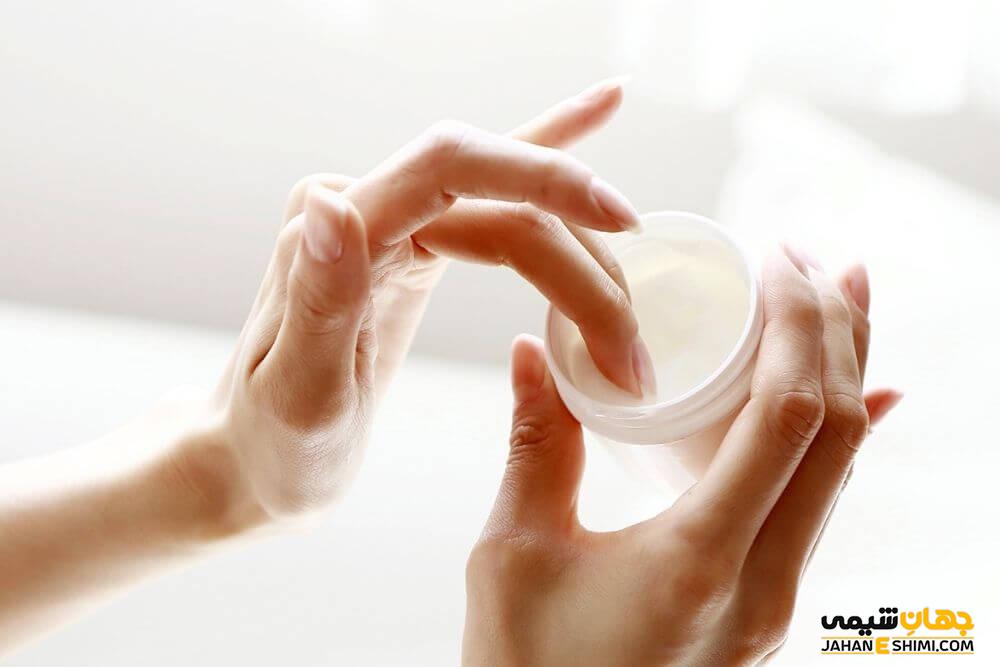 موثرترین انواع کرم و ماسک ضد کک و مک کدامند؟