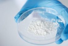 شکل فیزیکی و رنگ تیتان چگونه است؟