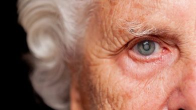 بیماری آب سیاه چیست؟ | دارو و درمان آب سیاه