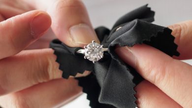 بررسی تفاوت نگین زیرکونیوم و اتمی