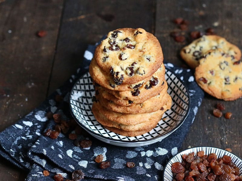 شیرینی کشمشی